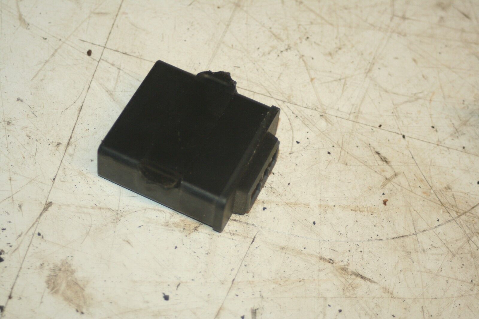 MAZDA MX5 MK1. BH4A 675G2 ECU IMMOBILISER