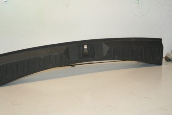 2016 FORD KUGA MK2. BOOT LOWER TRIM SCUFF PANEL - Image 2