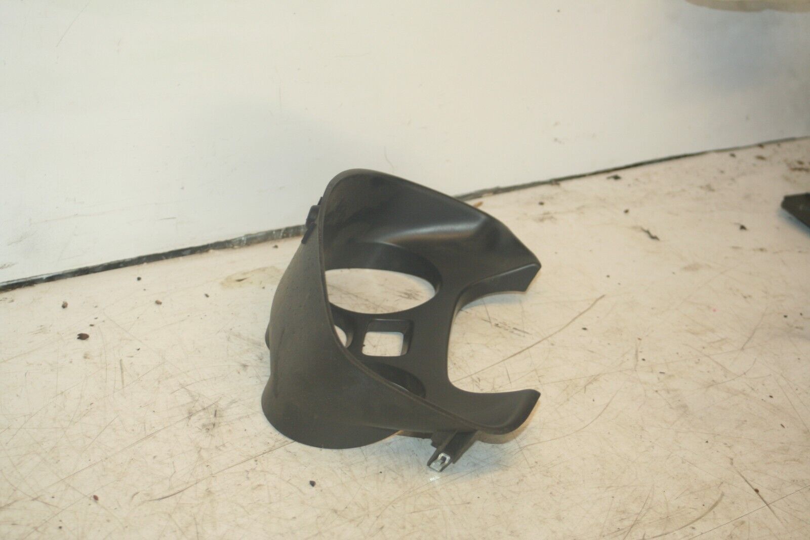 (98) TOYOTA RAV 4 MK1. SPEEDO SPEEDOMETER SURROUND TRIM - Image 2