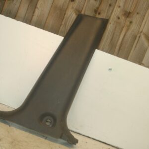 (98) TOYOTA RAV 4 MK1. B PILLAR LOWER TRIM 62413-42010 DRIVER SIDE