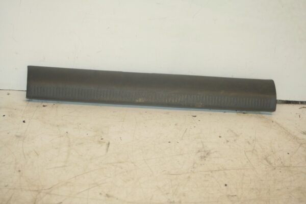 (98) TOYOTA RAV 4 MK1. SILL TRIM