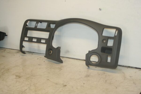 (98) TOYOTA RAV 4 MK1. DASHBOARD SURROUND TRIM - Image 2