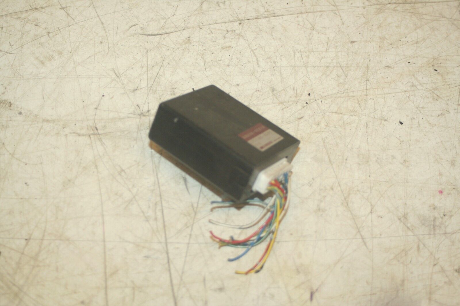 (98) TOYOTA RAV 4 MK1. ECU AB ECU DENSOR SR