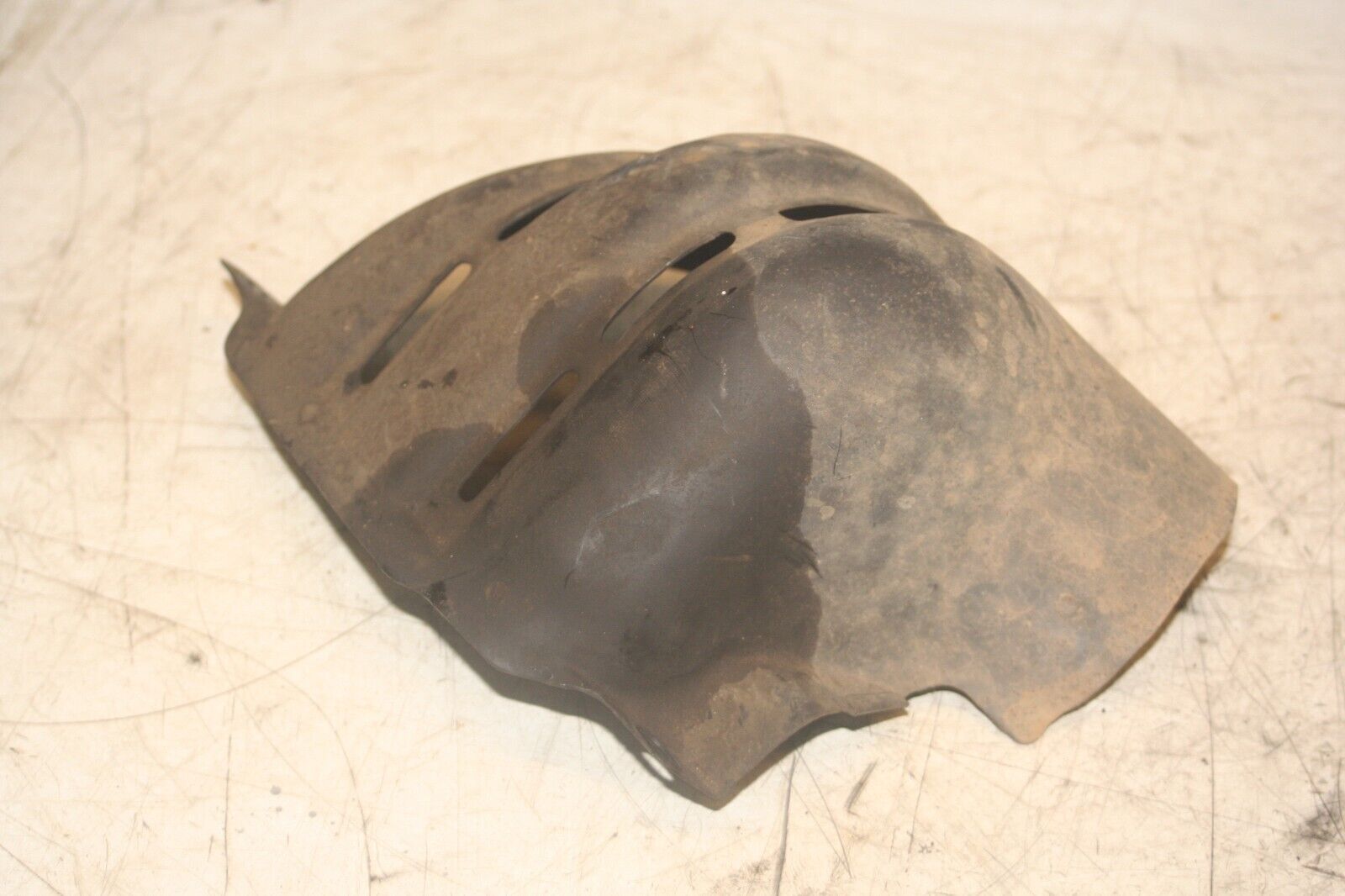 2004 LEXUS IS200. EXHAUST HEAT SHEIELD