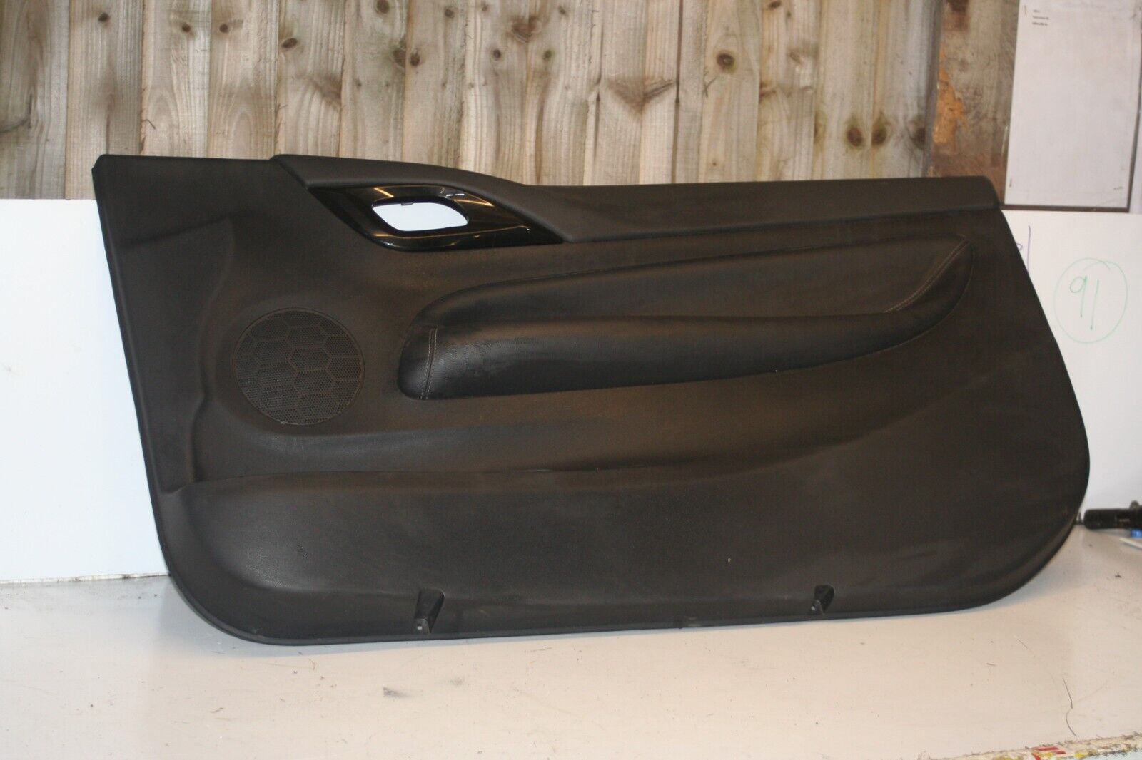 2010 CITROEN DS3. DRIVER SIDE DOOR CARD - Image 8