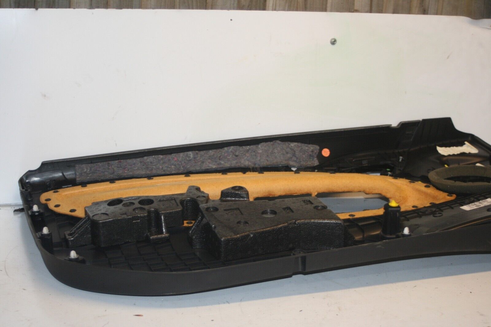 2010 CITROEN DS3. DRIVER SIDE DOOR CARD - Image 15