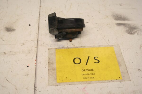 2001 LAND ROVER DISCOVERY 2 TD5. DRIVER SIDE HORN - Image 2