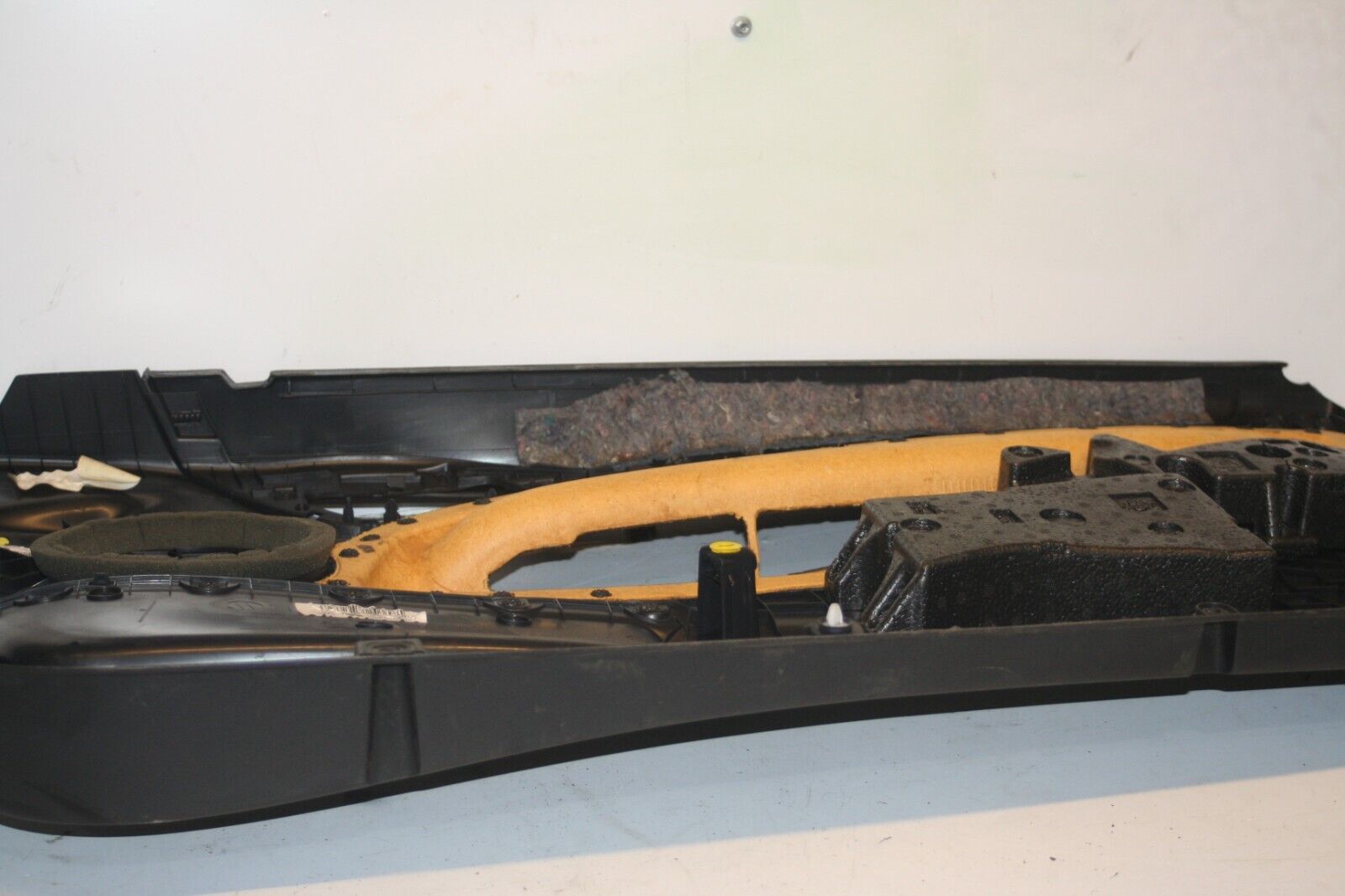 2010 CITROEN DS3. PASSENGER SIDE DOOR CARD - Image 8