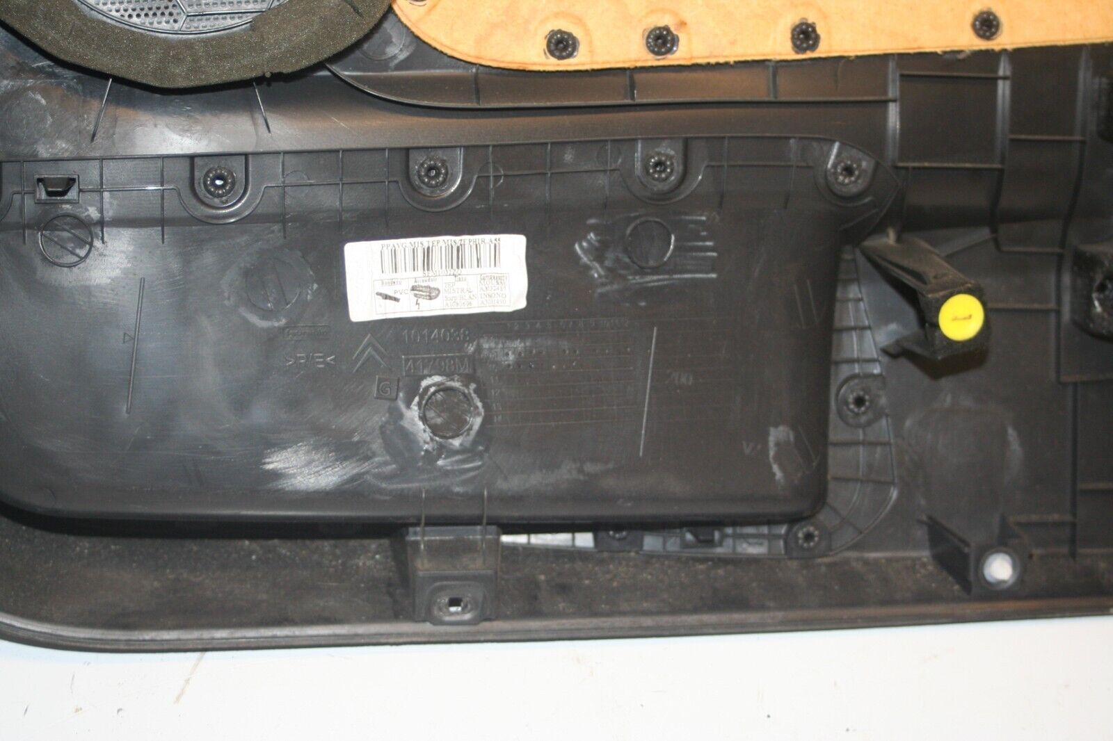 2010 CITROEN DS3. PASSENGER SIDE DOOR CARD - Image 11