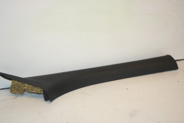 2010 CITROEN DS3. DRIVER SIDE A PILLAR TRIM