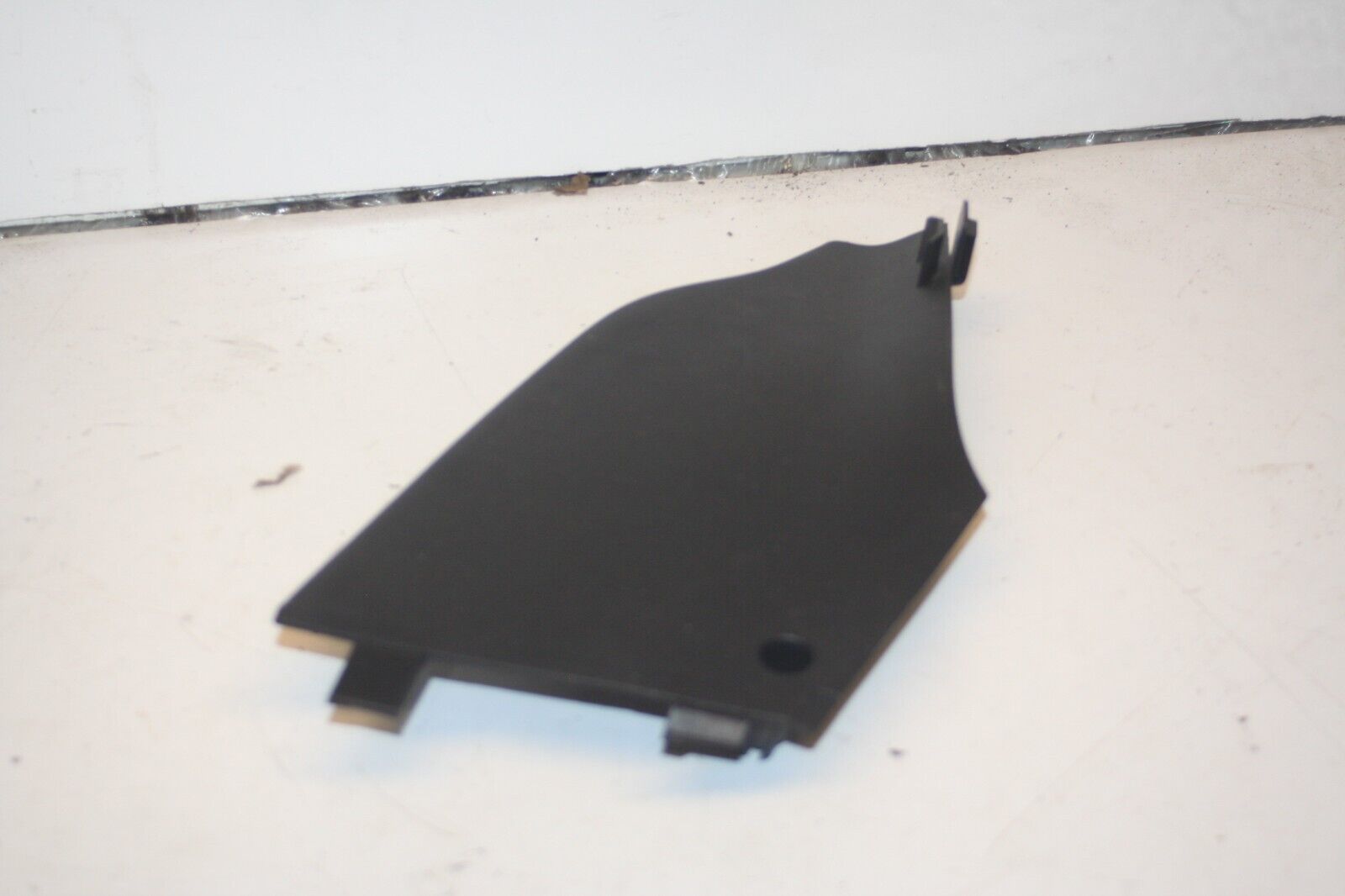 2010 CITROEN DS3. CENTRE CONSOLE SIDE PANEL TRIM - Image 2