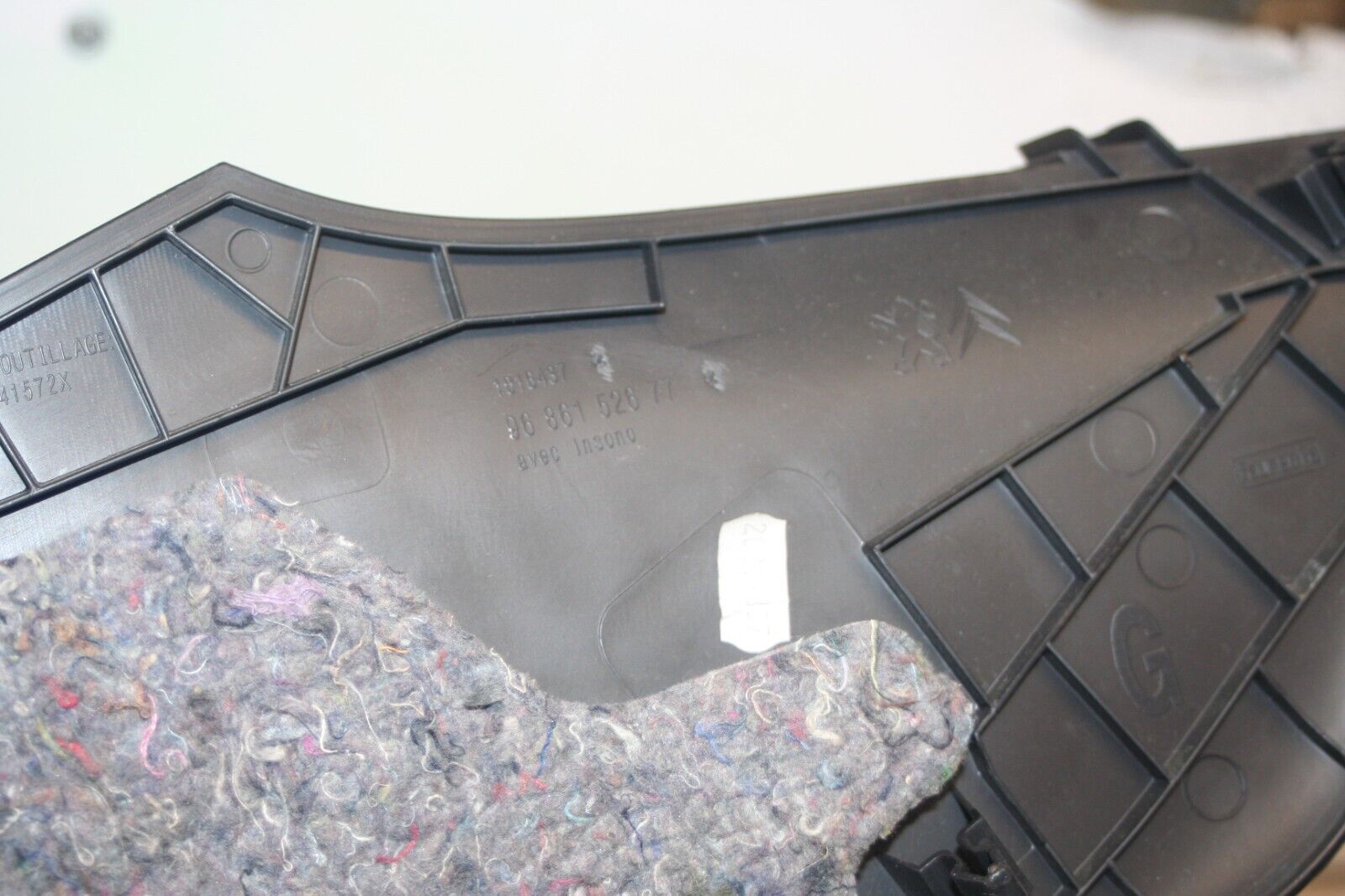 2010 CITROEN DS3. CENTRE CONSOLE SIDE PANEL TRIM - Image 7
