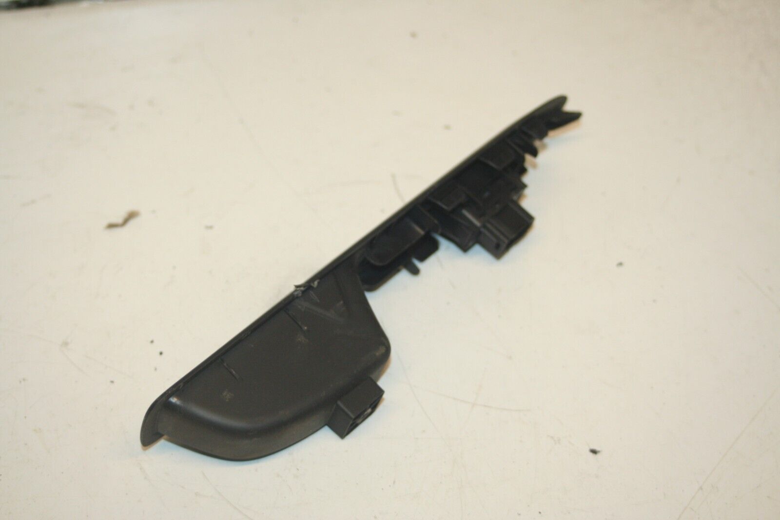 2010 CITROEN DS3. WINDOW SWITCH - Image 3