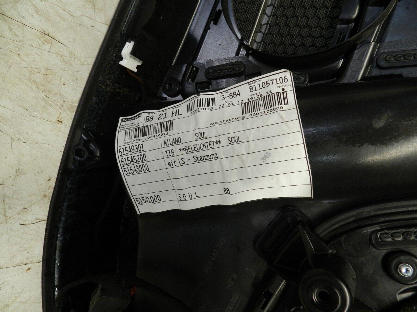 2014 AUDI S4 QUATRO A4 B8. PASSENGER SIDE REAR DOOR CARD - Image 4