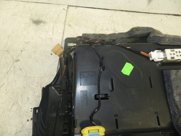 2014 AUDI S4 QUATRO A4 B8. GLOVE BOX 8KK2857035B - Image 4