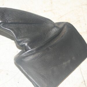 2004 LEXUS IS200. HANDBRAKE SURROUND GATOR