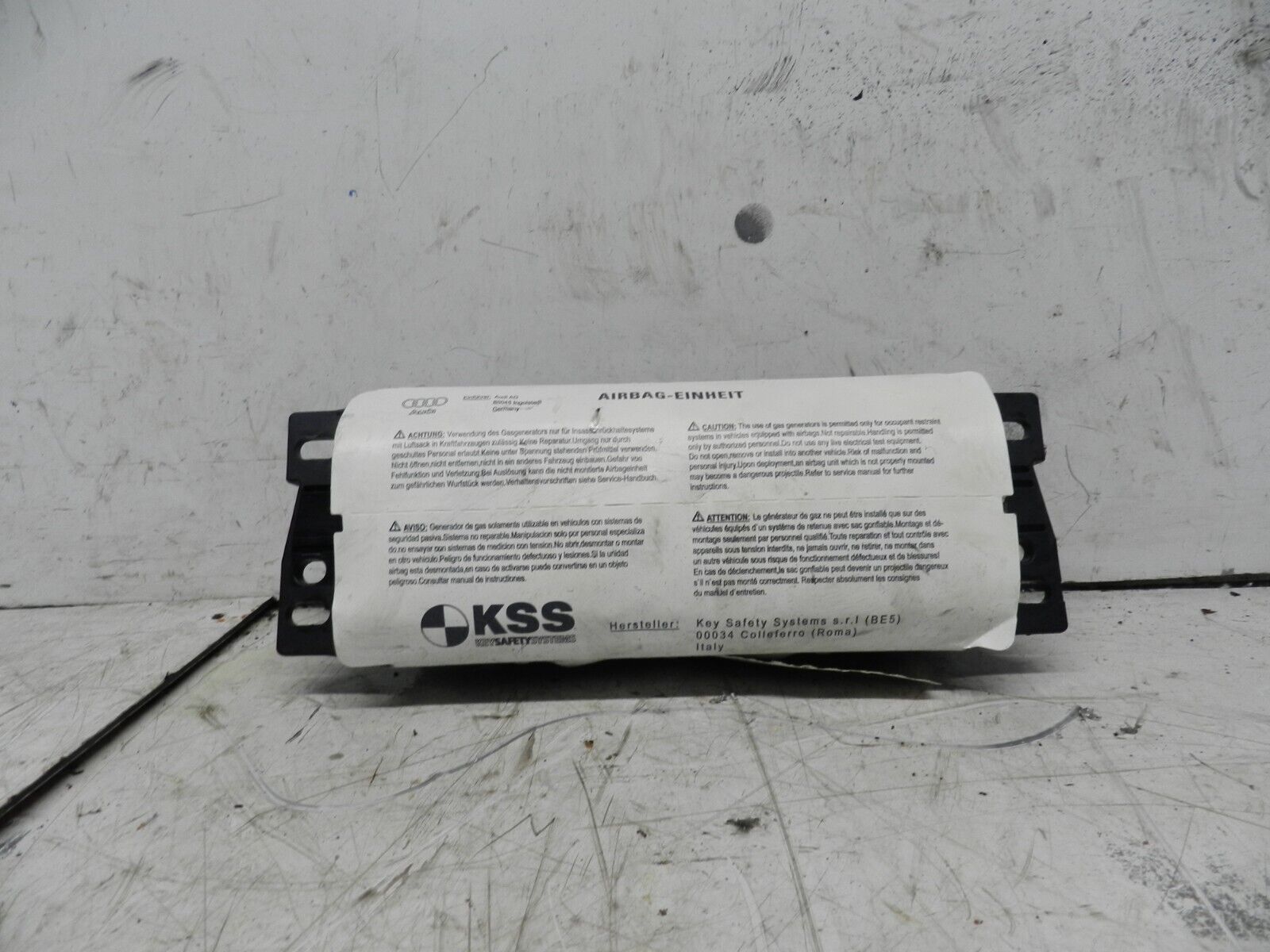 2014 AUDI S4 QUATRO A4 B8. PASSENGER SIDE DASHBOARD AIRBAG