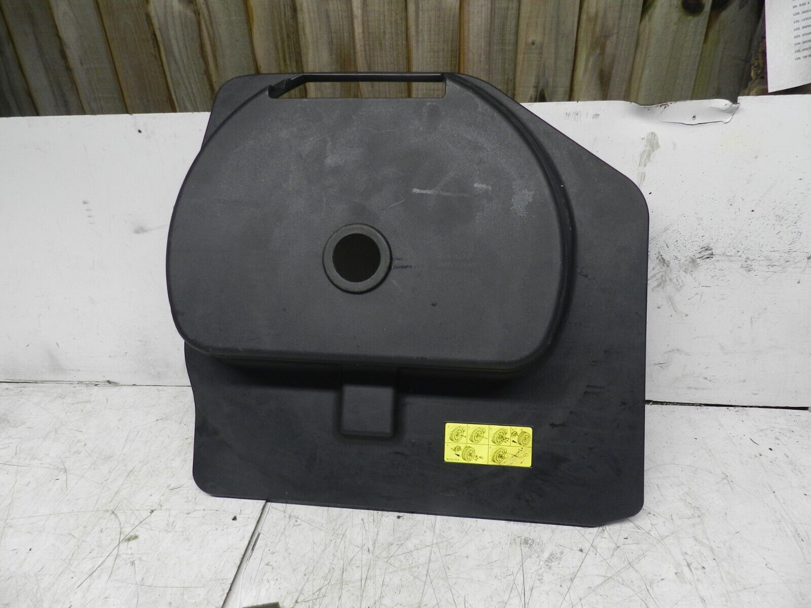 2014 AUDI S4 QUATRO A4 B8. SPARE WHEEL TRIM HOUSING BATTERY COVER - Image 2