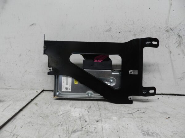 2014 AUDI S4 QUATRO A4 B8. 8T0 035 223 A ECU AMPLIFIER UNIT SOUND - Image 3