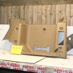 2001 LAND ROVER DISCOVERY 2 TD5. DRIVER SIDE BOOT LOWER TRIM