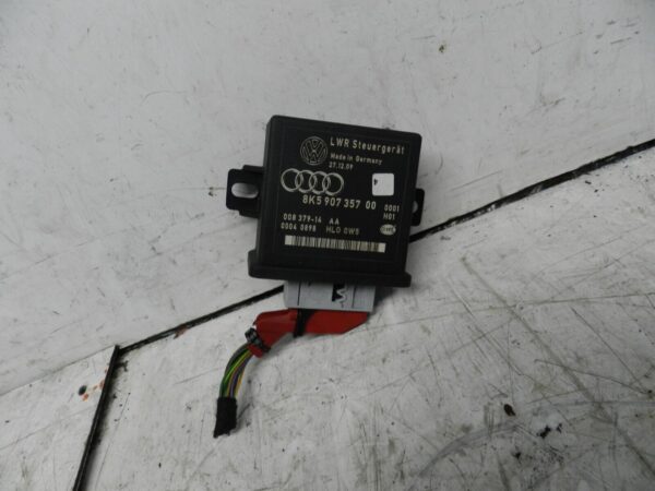 2014 AUDI S4 QUATRO A4 B8. 8K590735700 ECU HEADLIGHT HEADLAMP CONTROL UNIT