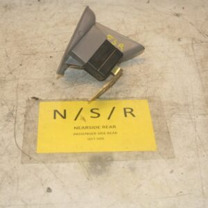 2004 LEXUS IS200. PASSENGER SIDE REAR SEATBELT BUCKLE CLIP