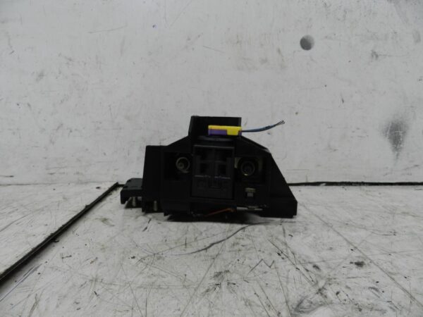 2014 AUDI S4 QUATRO A4 B8. POSITIVE BATTERY TERMINAL DISTRIBUTION - Image 2