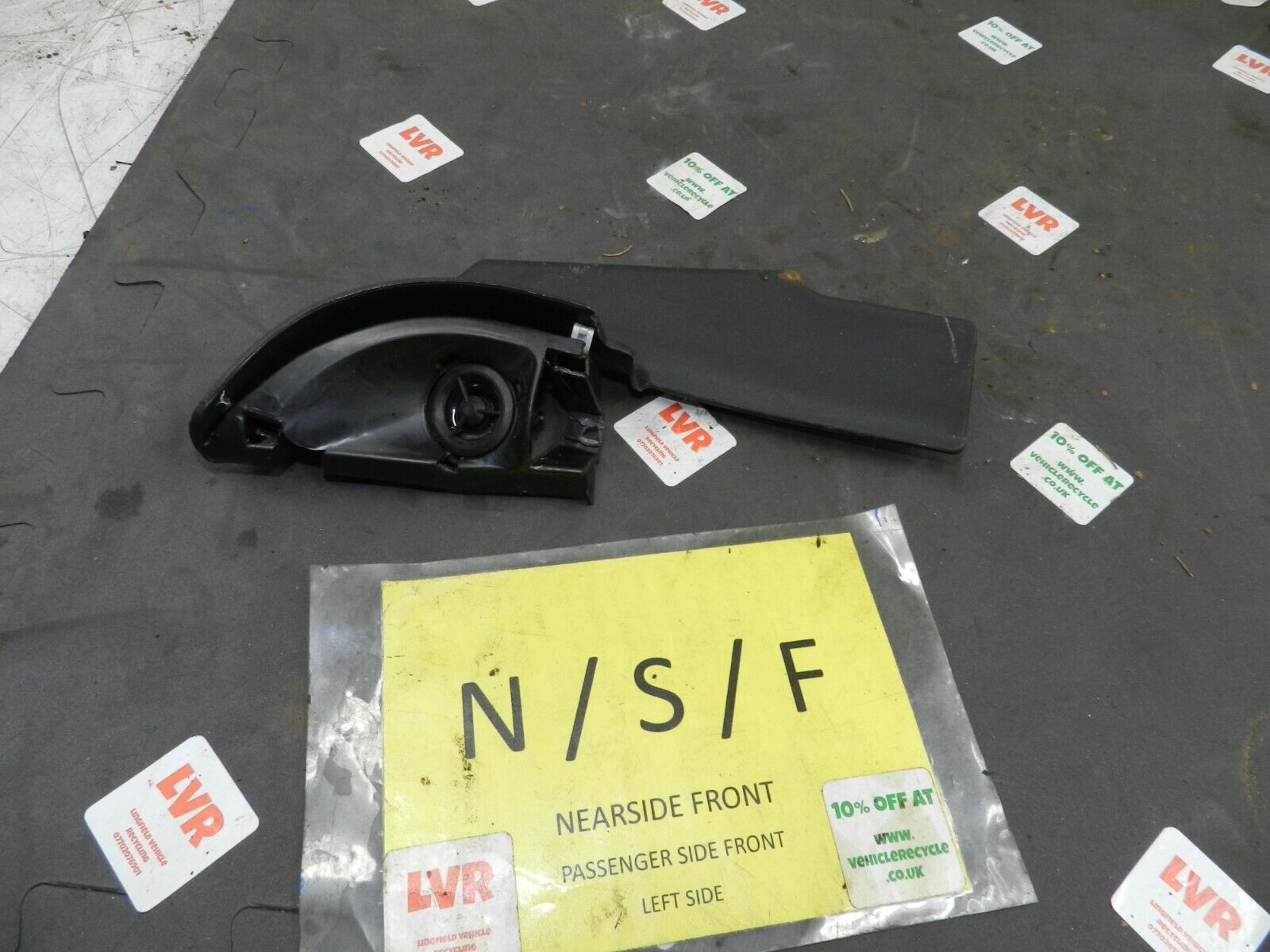2008 FORD FOCUS CC CONVERTIBLE. PASSENGER SIDE DOOR TWEETER
