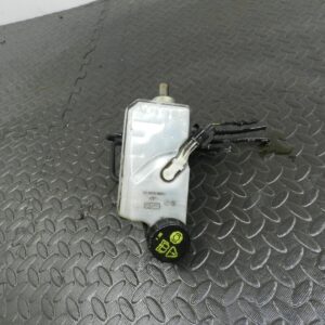 151. 2008 FORD FOCUS MK2 TITANIUM. BRAKE MASTER CYLINDER
