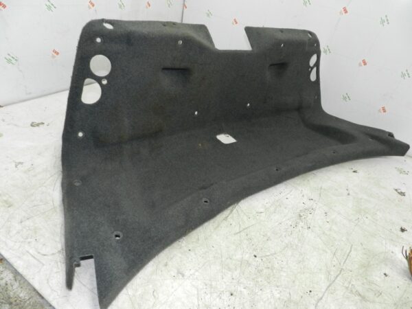 (141) MERCEDES E CLASS SALOON W210. BOOT LID TAILGATE TRIM PANEL