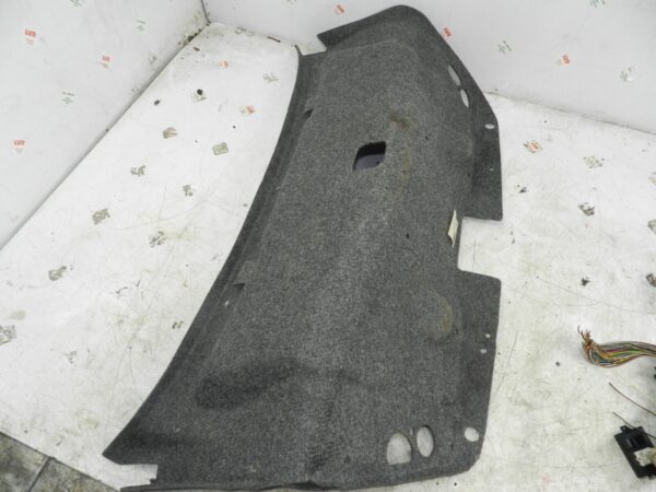 (141) MERCEDES E CLASS SALOON W210. BOOT LID TAILGATE TRIM PANEL - Image 4