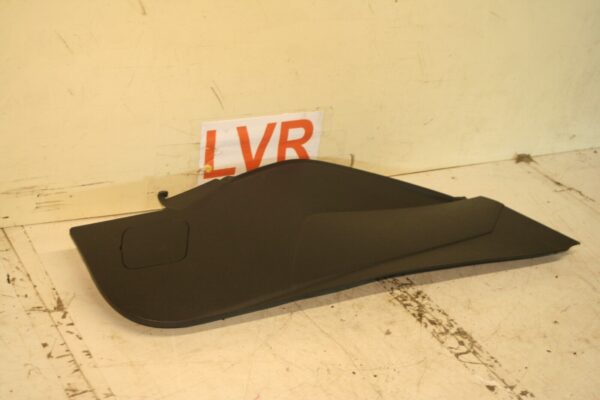 (6B) 2013 FORD FOCUS 1.0 ECOBOOST. CENTRE CONSOLE SIDE TRIM FOOTWELL - Image 2