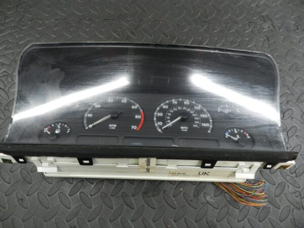 147. JAGUAR XJ6 XJ40. SPEEDOMETER INSTRUMENT CLUSTER CLOCKS DDP1091
