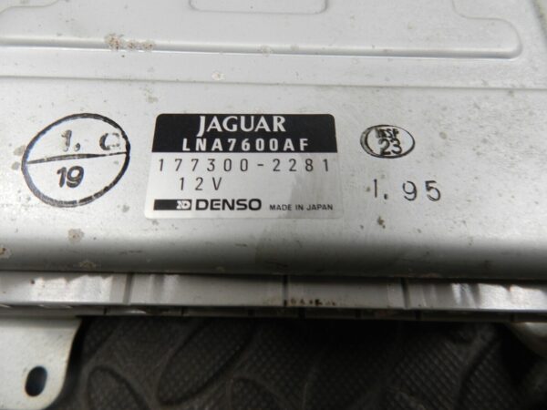 147. JAGUAR XJ6 XJ40. LNA7600AF ECU AIR CON CLIMATE CONTROL MODULE - Image 2