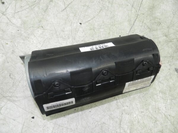 (141) MERCEDES E CLASS SALOON W210. DASHBOARD PASSENGER AIR BAG - Image 3
