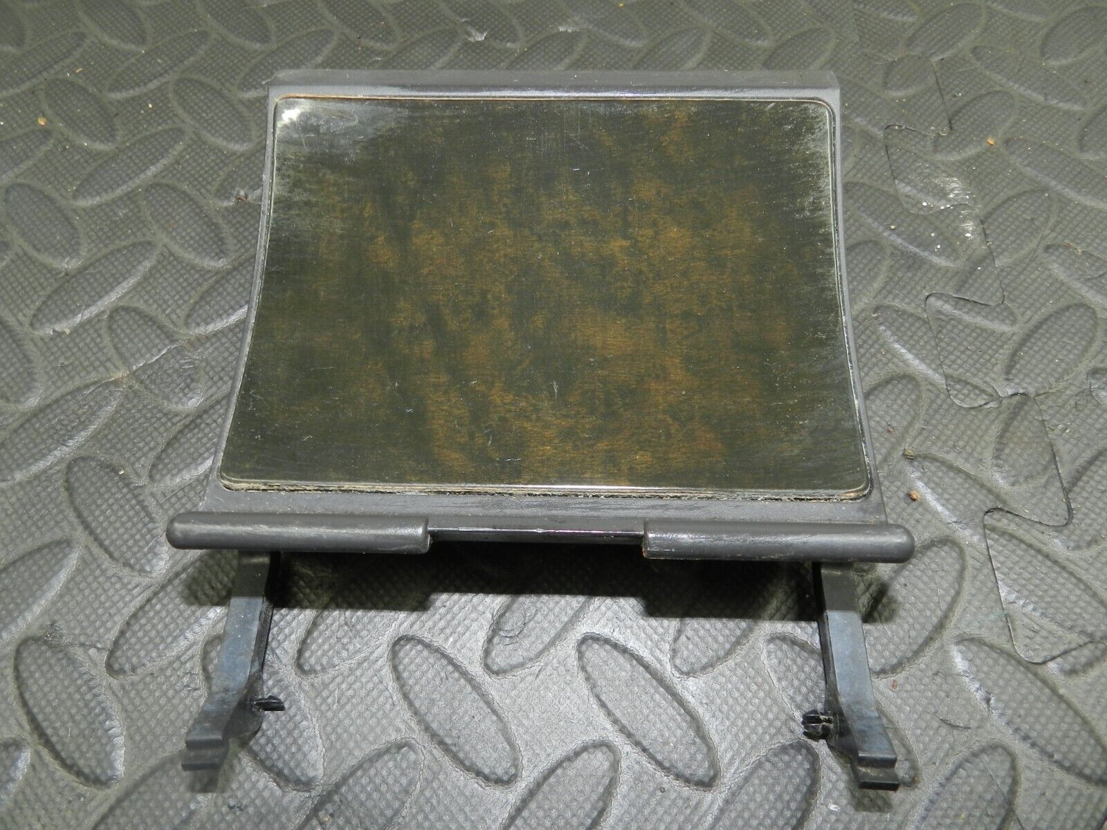 147. JAGUAR XJ6 XJ40. WOOD TRIM CENTRE CONSOLE LID