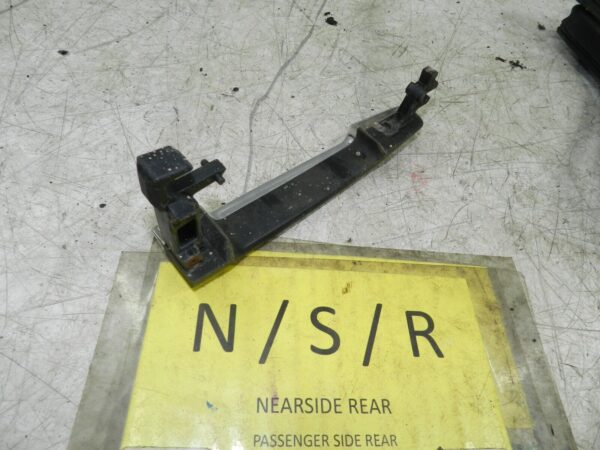 (141) MERCEDES E CLASS SALOON W210. PASSENGER SIDE REAR EXTERNAL DOOR HANDLE - Image 3