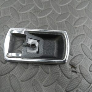 147. JAGUAR XJ6 XJ40. DOOR HANDLE SURROUND