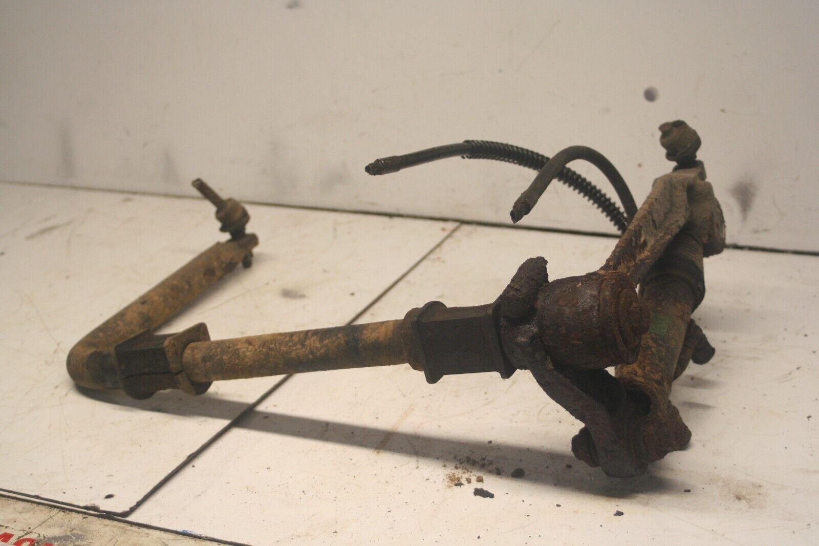 2001 LAND ROVER DISCOVERY 2 TD5. REAR ANTI ROLL BAR ACE