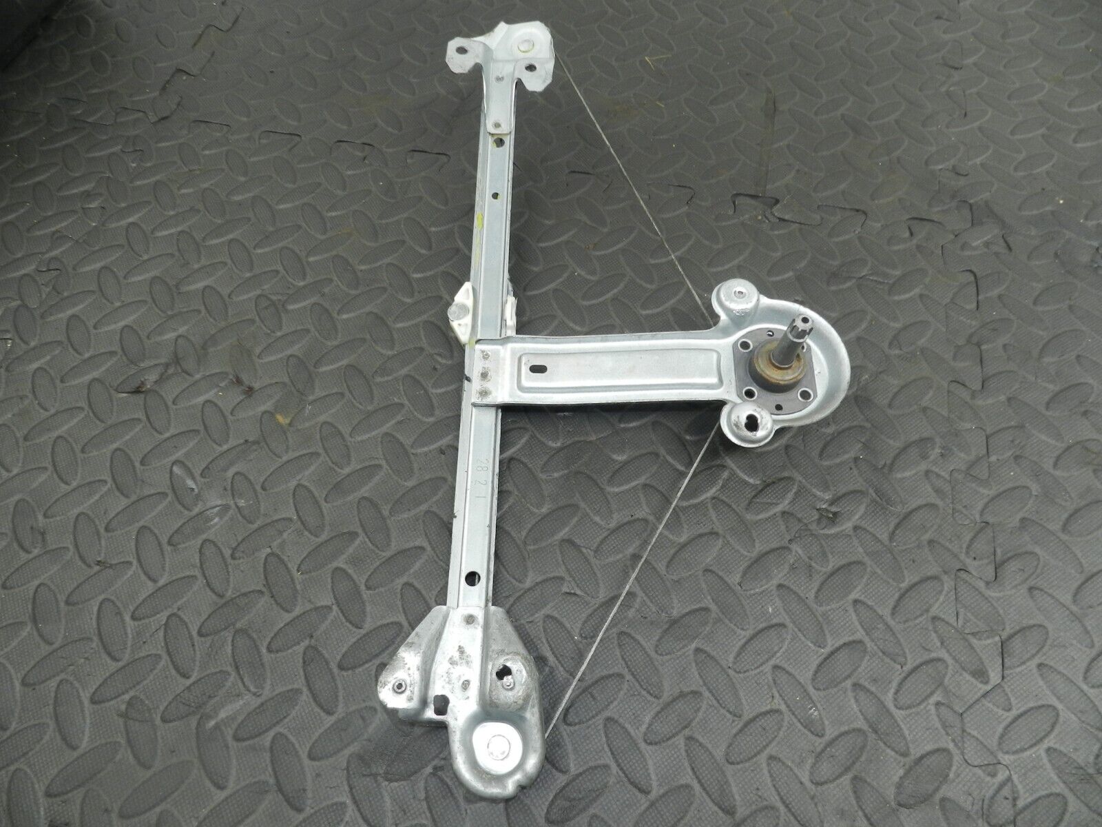 (144) 2009 VAUXHALL ASTRA H. PASSENGER SIDE REAR WINDOW REGULATOR MANUAL - Image 3