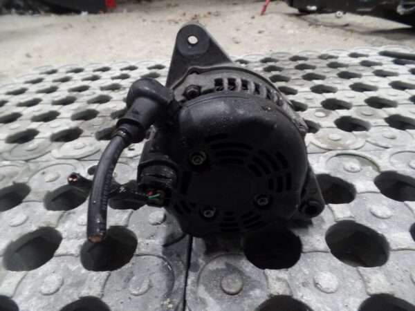 2010 MK2 2.2 CRDi Hyundai Santa Fe - Alternator 150A - Image 2