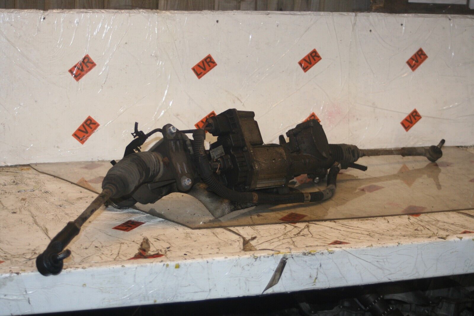 2005 VOLKSWAGEN GOLF MK5. STEERING RACK