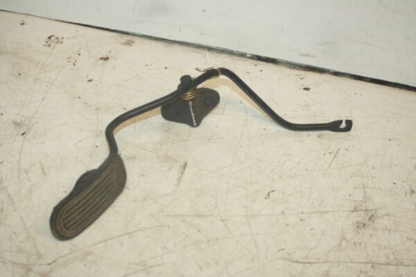 (98) TOYOTA RAV 4 MK1. ACCELERATOR THROTTLE PEDAL