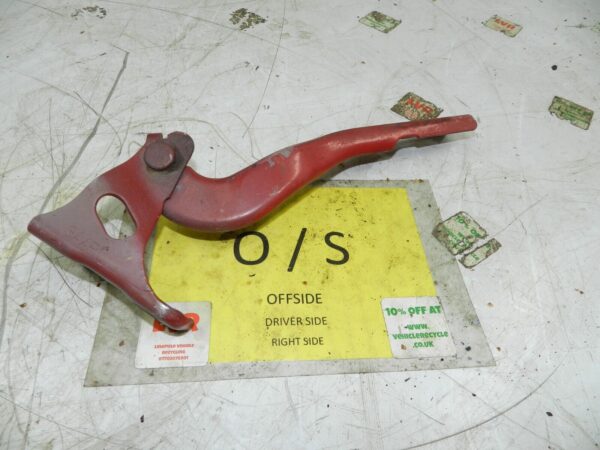 (129) 2005 HONDA JAZZ. DRIVER SIDE BONNET HINGE - Image 2
