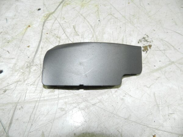 (129) 2005 HONDA JAZZ. PLASTIC HOUSING TRIM COVER