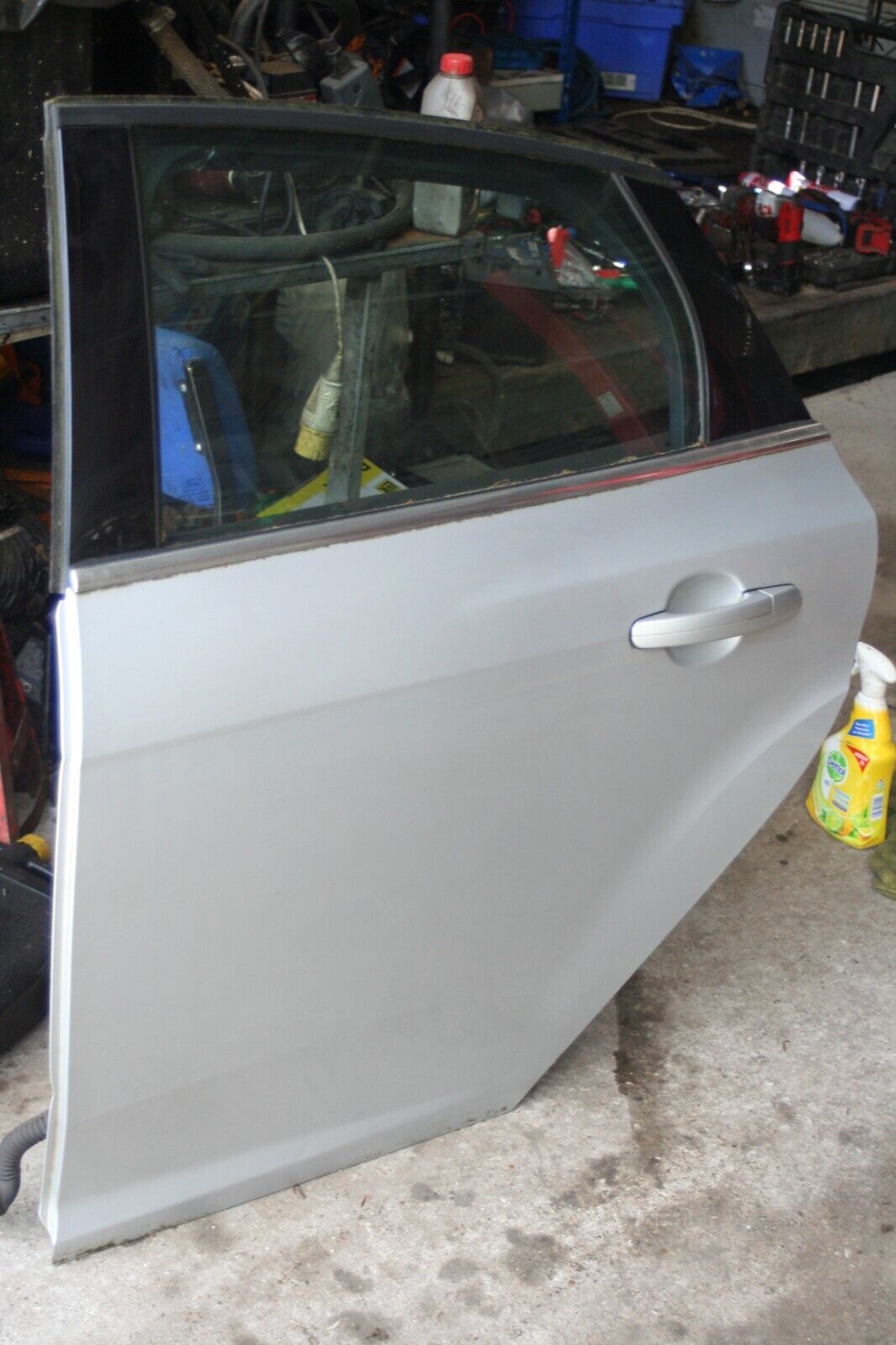 (6B) 2013 FORD FOCUS 1.0 ECOBOOST. PASSENGER SIDE REAR DOOR WIRING DAMAGED - Image 2