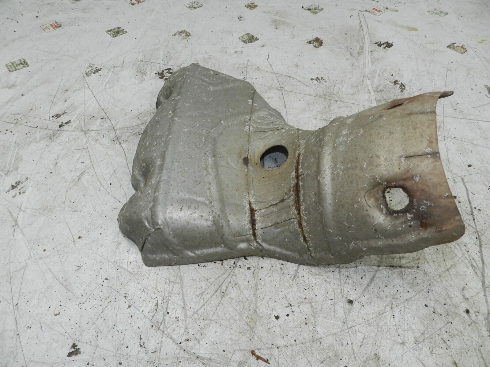 2008 FORD FOCUS CC CONVERTIBLE. EXHAUST HEAT SHIELD