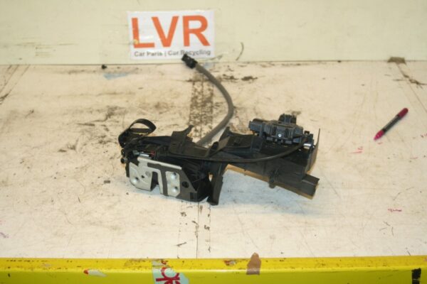 (6B) 2013 FORD FOCUS 1.0 ECOBOOST. PASSENGER SIDE FRONT DOOR LOCK NEAR SIDE NSF - Image 8