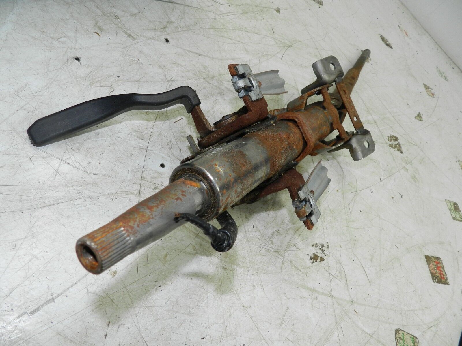 (129) 2005 HONDA JAZZ. STEERING COLUMN