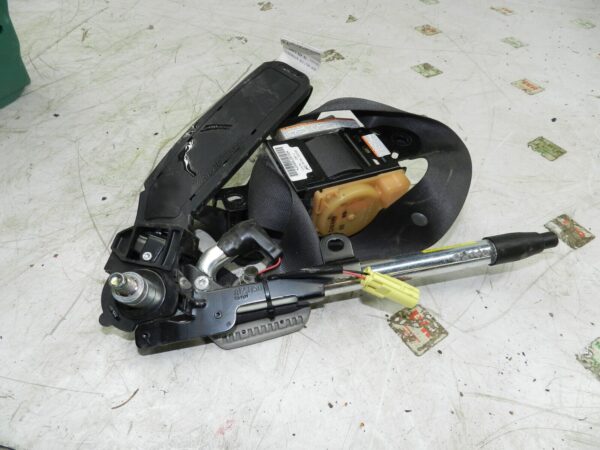 (129) 2005 HONDA JAZZ. DRIVER SIDE FRONT SEAT BELT - Image 2